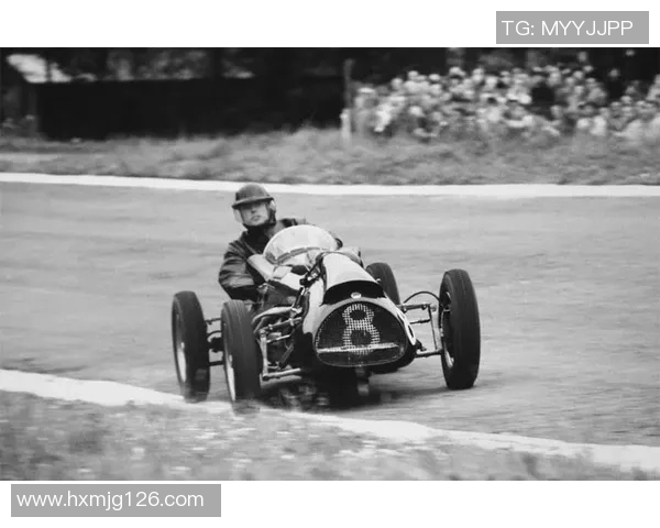 比利时9号球衣背后的传奇故事与球星成长历程